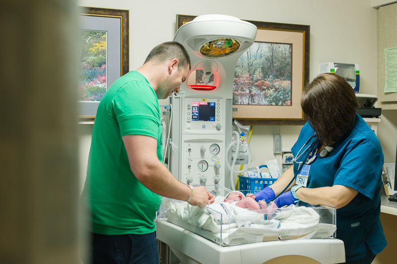 a frederick memorial hospital newborn birth session | ©Expressions by Jamie | www.expressionsbyjamie.com