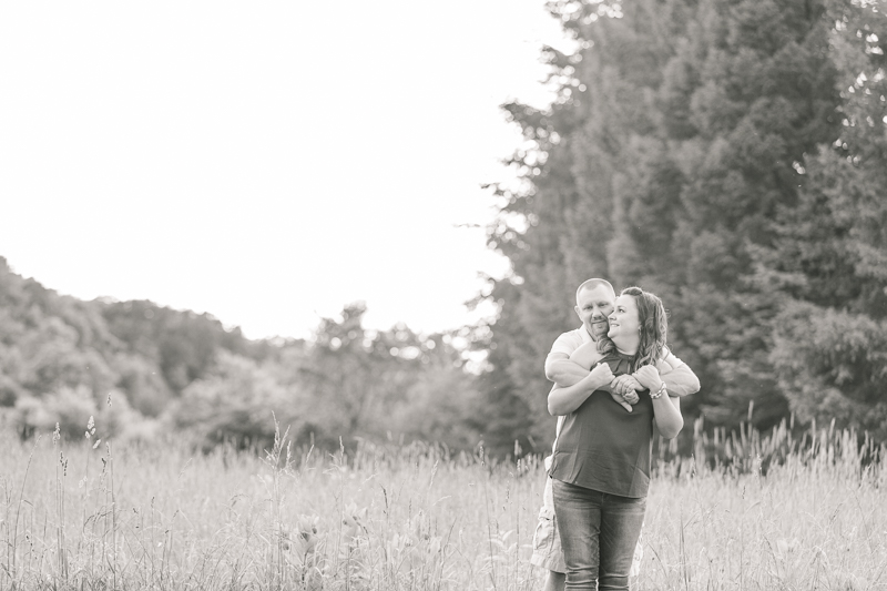 Beech Springs Farm engagement session | ©Expressions by Jamie | www.expressionsbyjamie.com