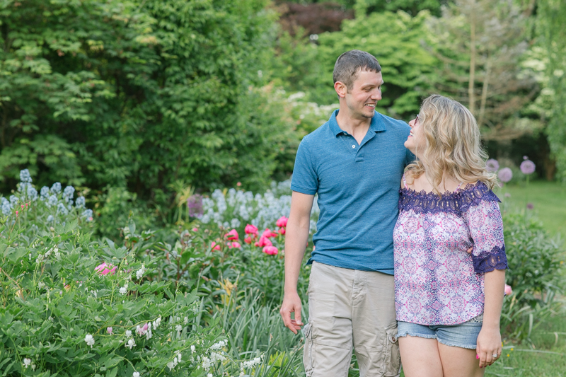 Thorpewood Family Session | This outdoor garden family session is perfect for annual Spring photos | Thurmont, Maryland Family Photographer | Jamie Fisher Collective | www.jamiefishercollective.com